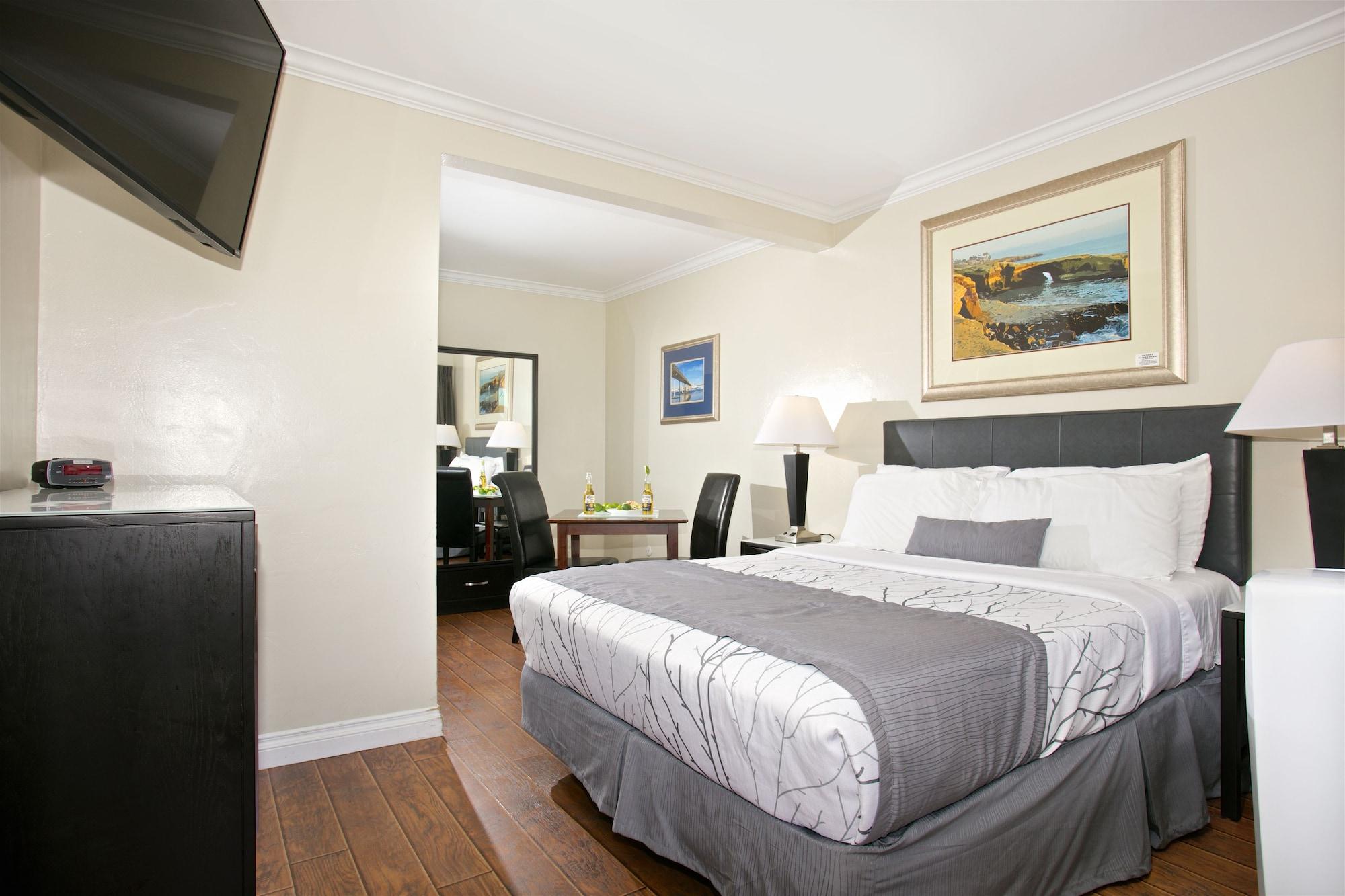 Ocean Beach Hotel 2*