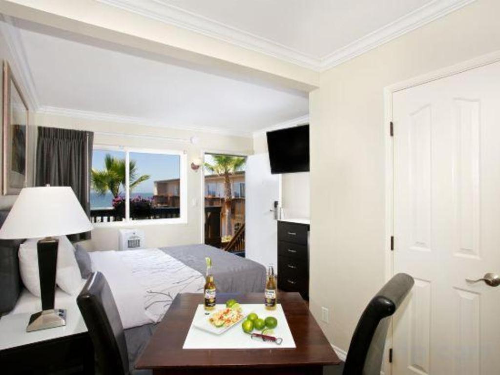 Hotel Ocean Beach 2*